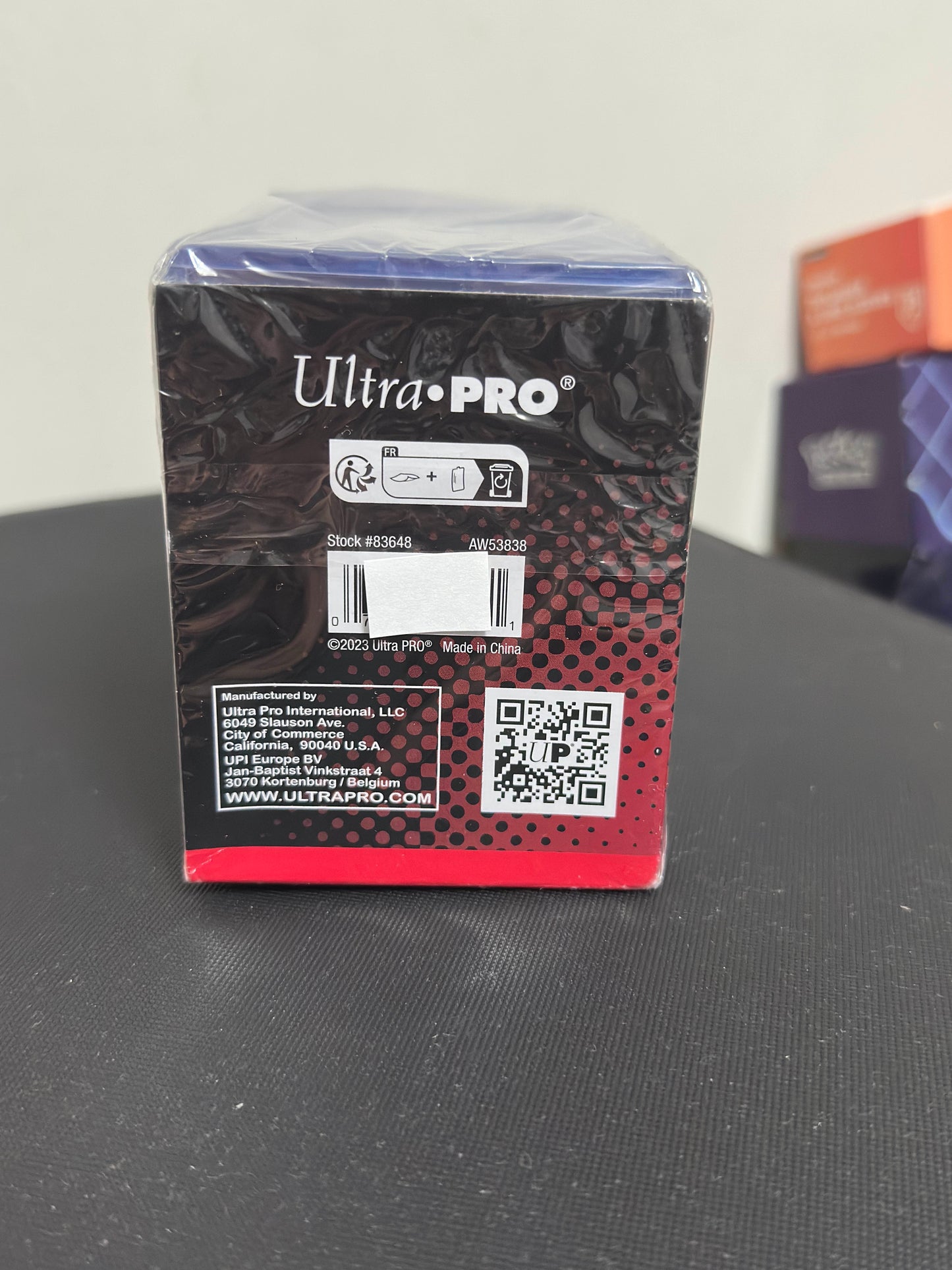 Preorders only ! 100 Toploader + 100 penny sleeves Pro top loader
